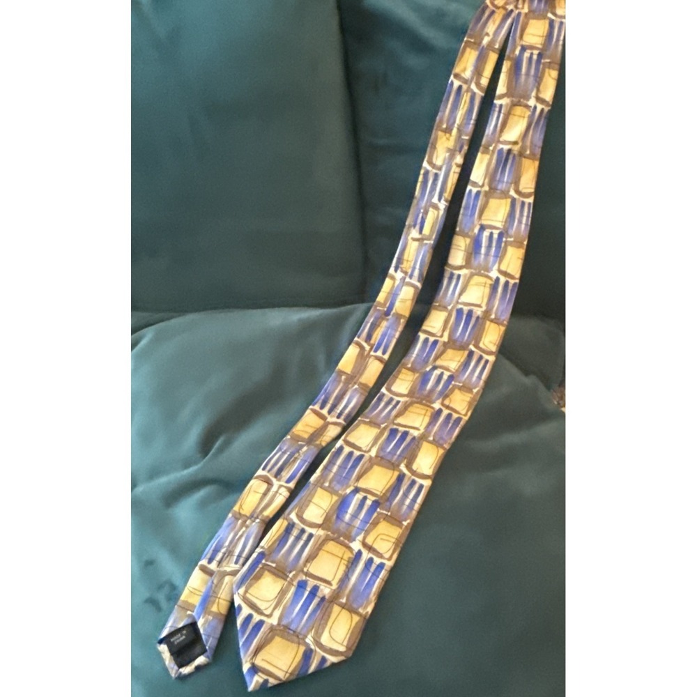 J. GARCIA Men's Silk Tie ~ Tennis‎ Shoe Escape ~ Yellow ~ NEW MSRP: $40.00
